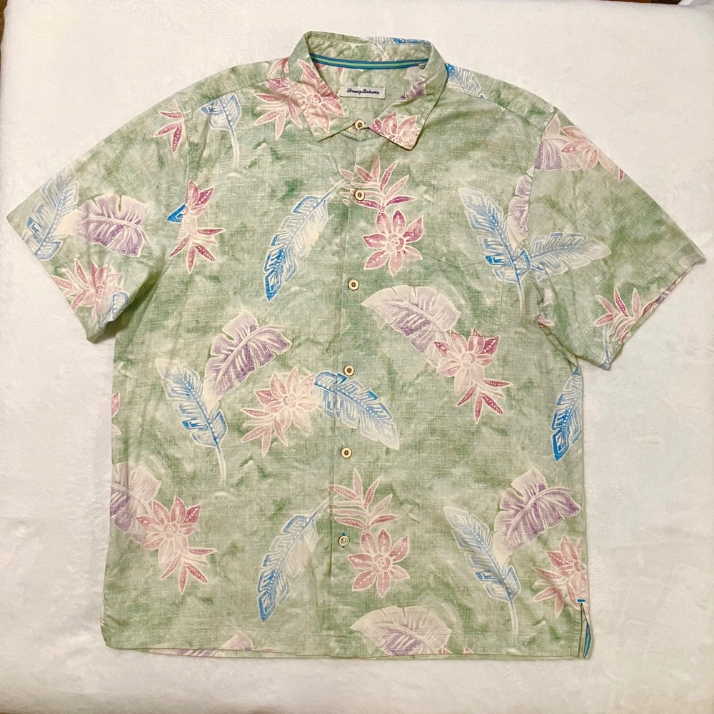 Tommy Bahama Silk Button Up Shirt Men's Size XL Floral Tropical Green Hawaiian